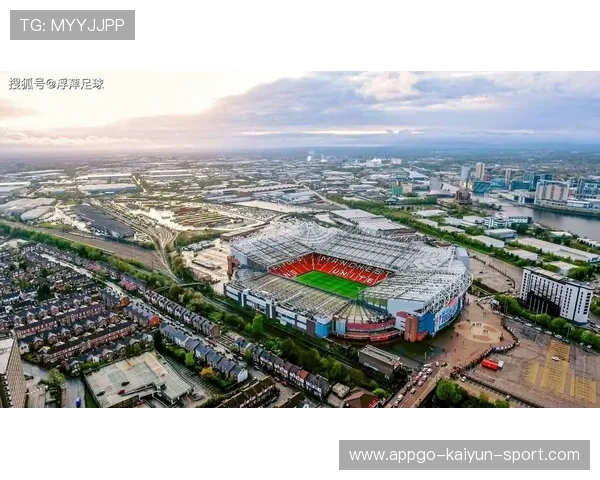 曼联保守战术惹怒球迷,球场口哨不断 曼联保守战术惹怒球迷,球场口哨不断