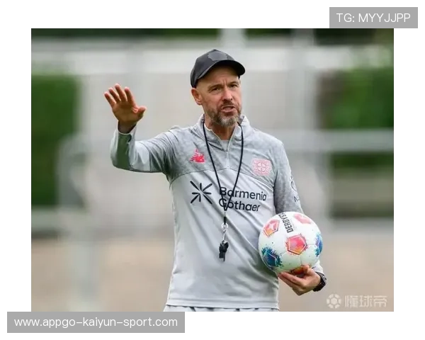 9人药厂新帅率队取胜，滕哈格11打10被对手绝平，腾哈格执教风格