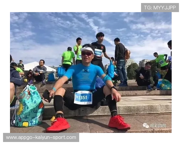 极限冲刺:瞬间改变比赛局势,运动员赢得喝彩! 极限冲刺:瞬间改变比赛局势,运动员赢得喝彩!